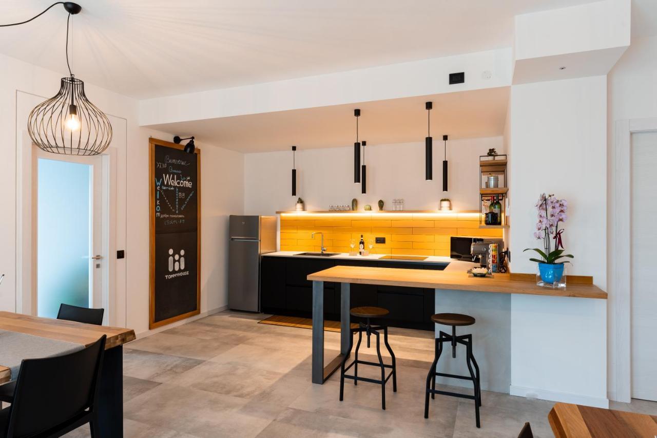 Tommyhouse Gasthuis *