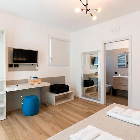 Tommyhouse Hotel Borso del Grappa Buitenkant foto
